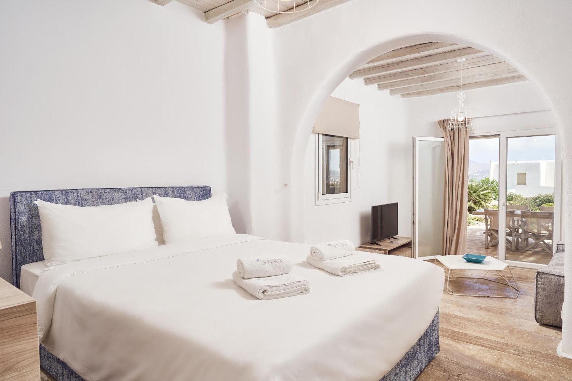 Villa Petrolefko By Ethos Hospitality Ornos  Dış mekan fotoğraf